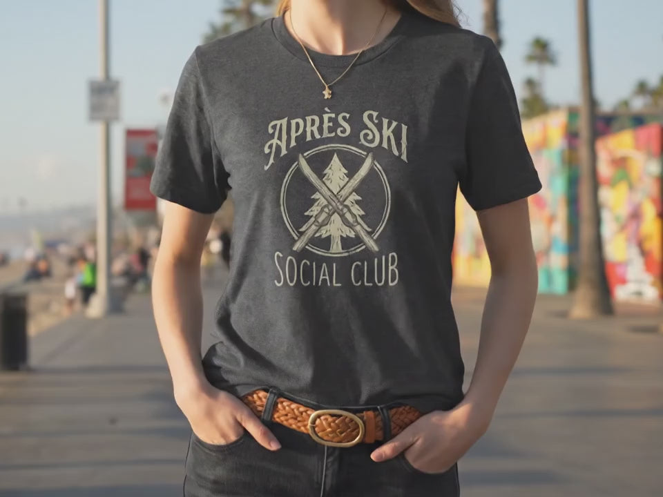 Après Ski Social Club T-Shirt | Retro Mountain Lodge Shirt | Ski Trip Gift for Her or Him | Mountain Aesthetic Winter Vacation Tee - Product Video
